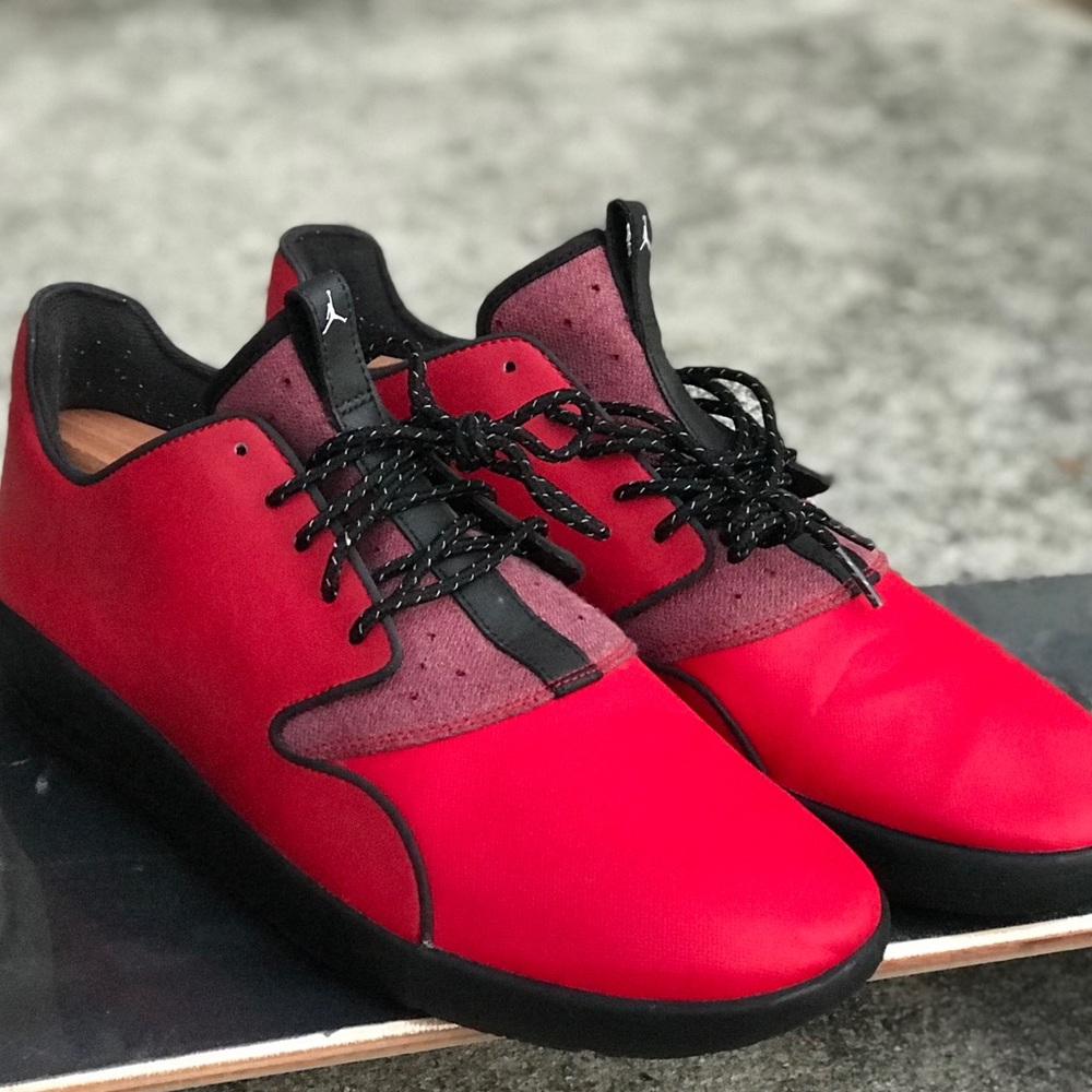 Jordan Eclipse - image 3